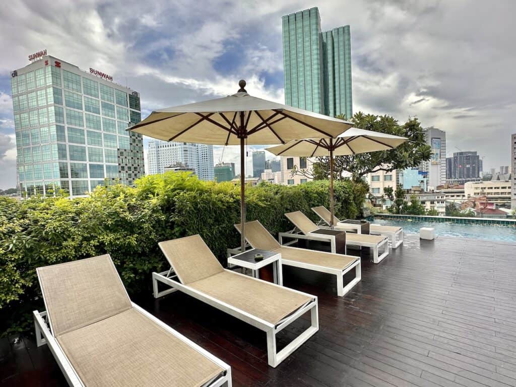 Au Lac Charner Hotel pool deck