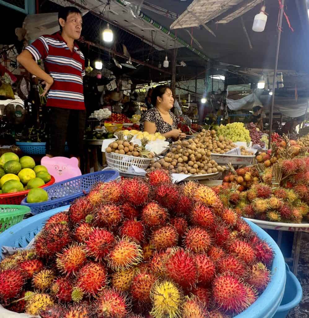 Tan Chau Market fruits