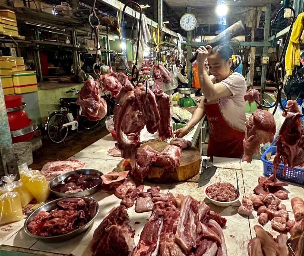 Tan Chau meat market