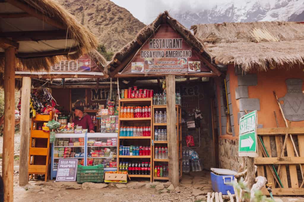 Store selling food and drinks at Humantay Lake