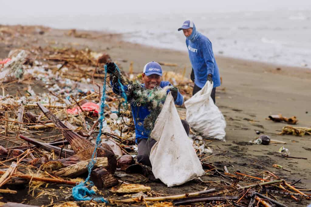 A 4ocean cleanup team in the Jembrana area of Bali