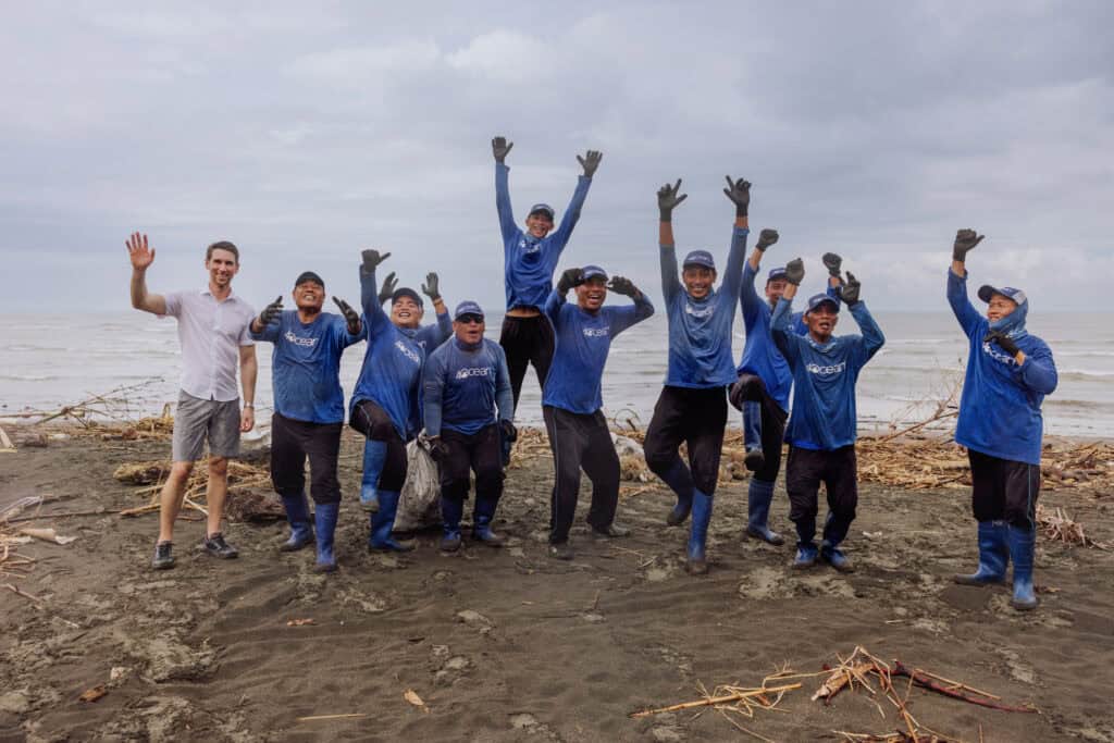 Jared Dillingham with a 4ocean beach cleanup crew on Bali